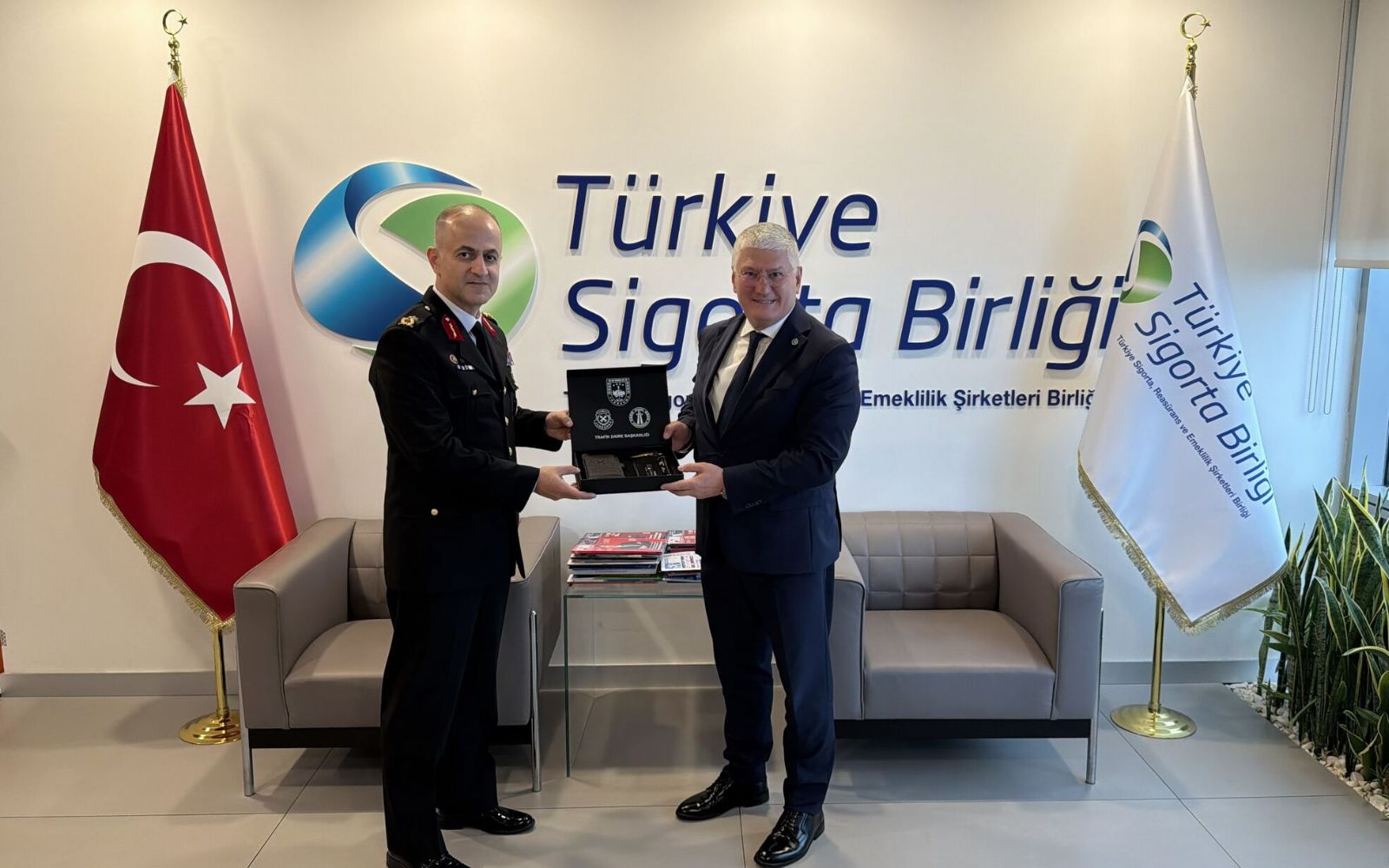 Türkiye Sigorta Birliği, Jandarma Genel Komutanlığı Heyetini Ağırladı
