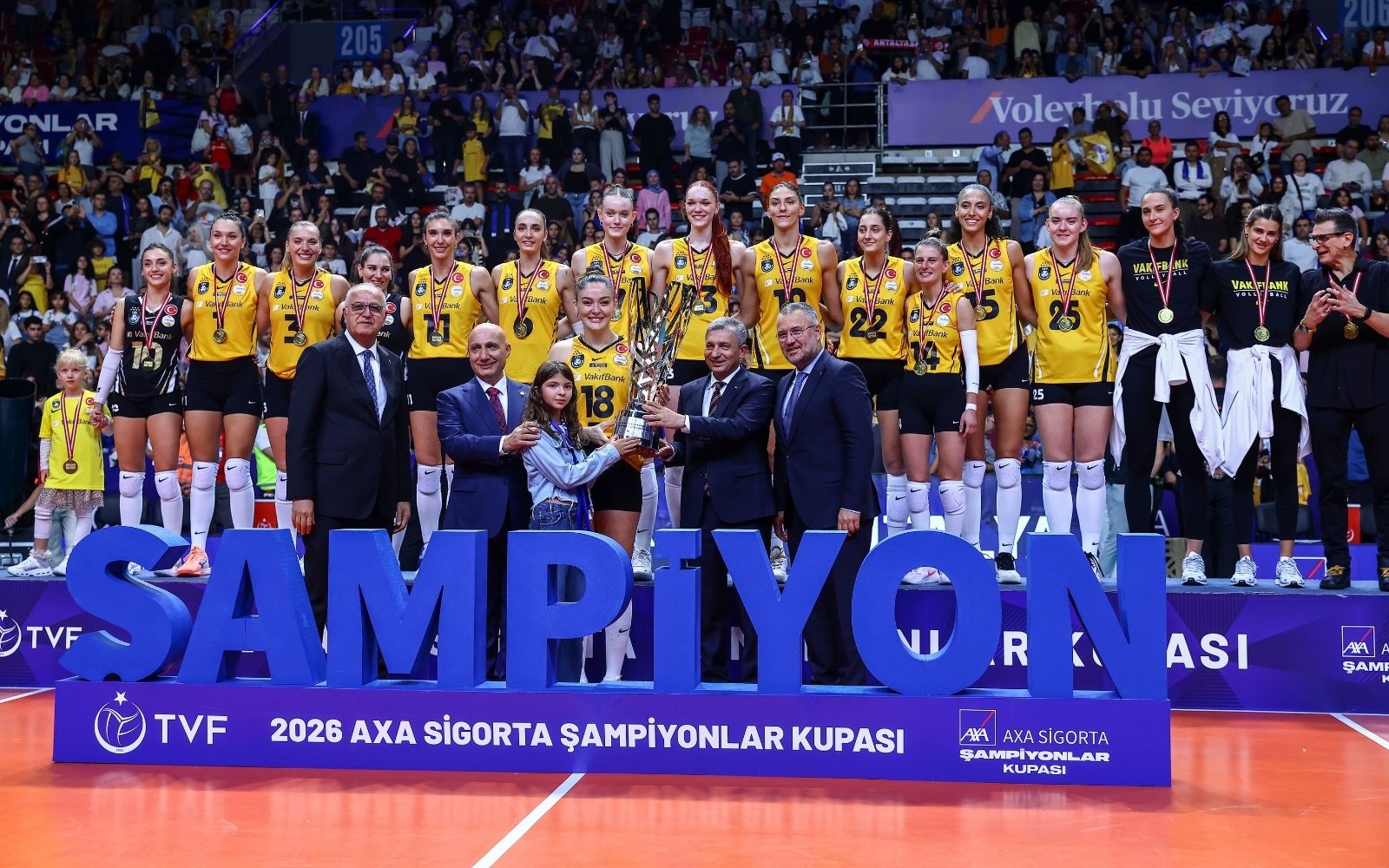 Voleybolda, AXA Sigorta Şampiyonlar Kupası Sahiplerini Buldu